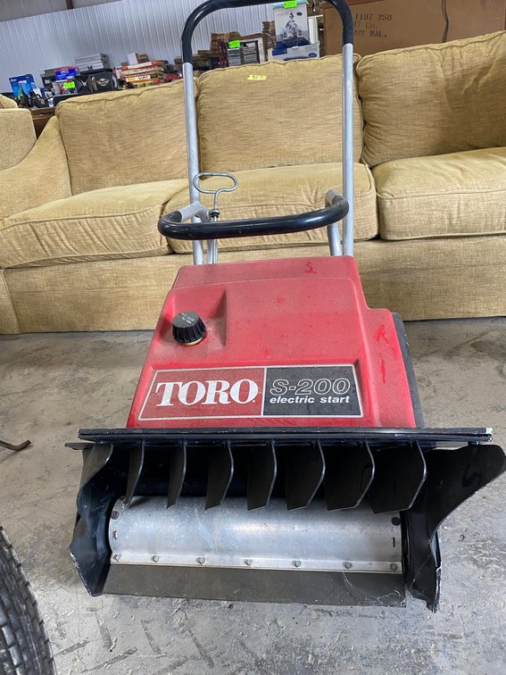Toro electric Start S200 Snowblower