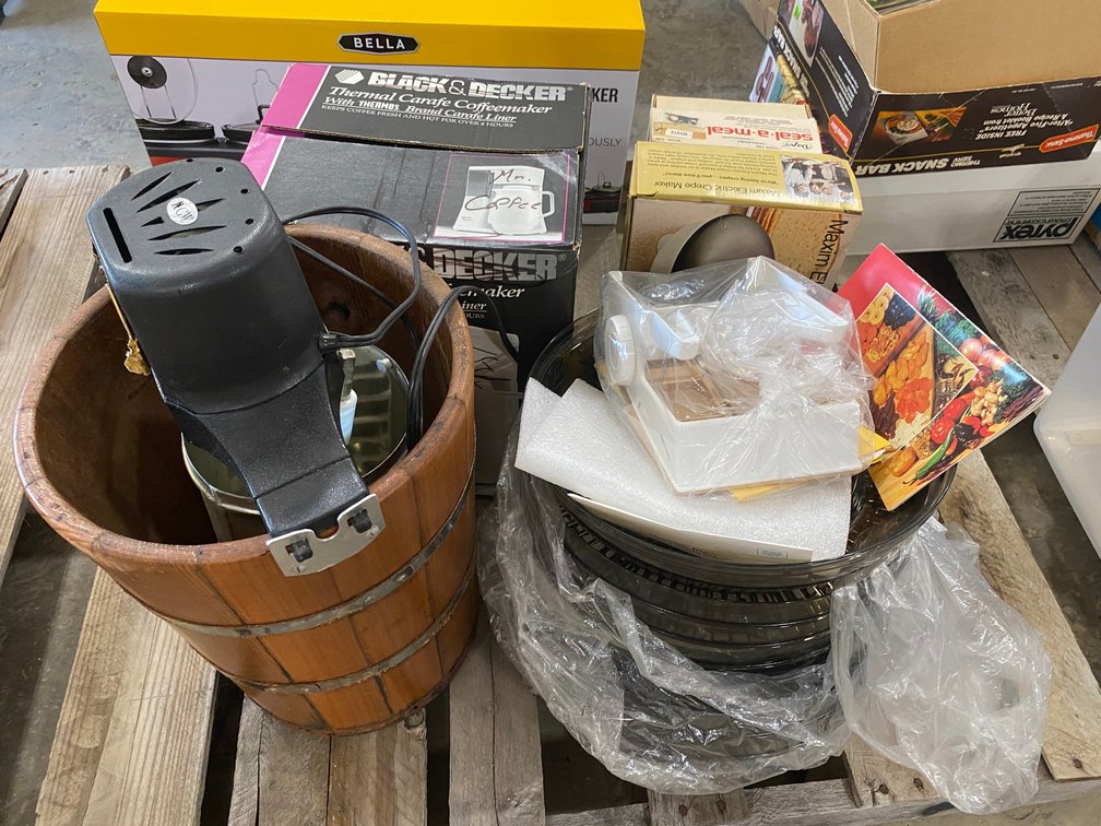Ice-cream maker, Vacuum Sealer, Crepe Maker, Coffee Maker