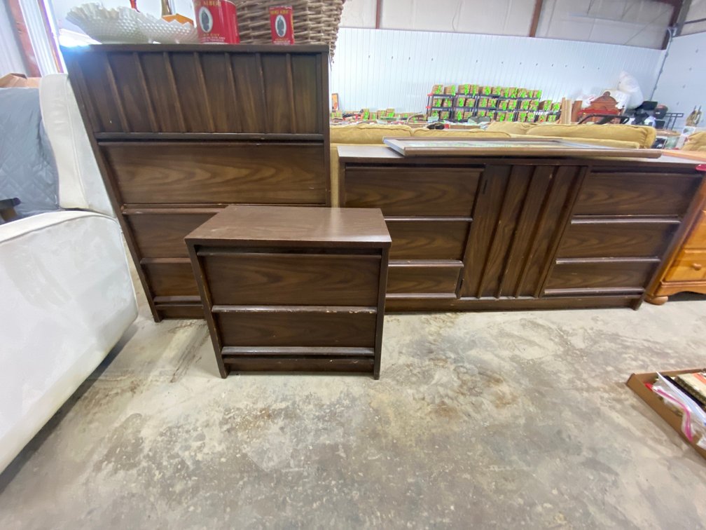 Chest of Drawers,  Dresser,