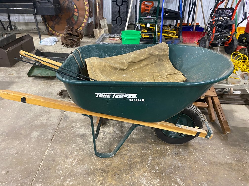 True Temper Wheelbarrow