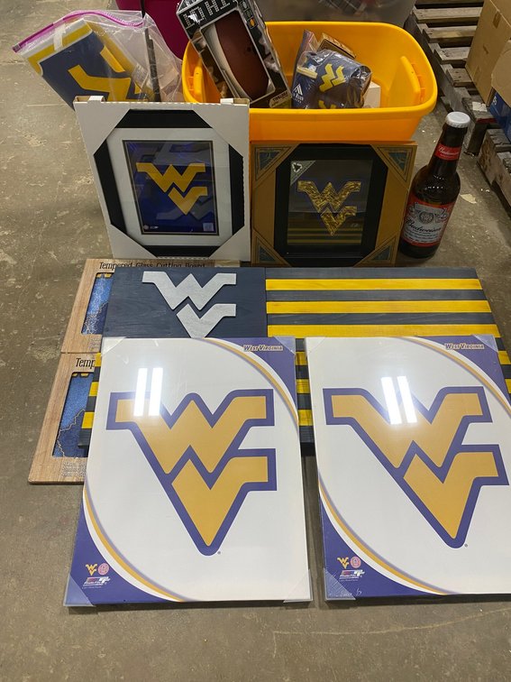 WV University Themed Decorative Items