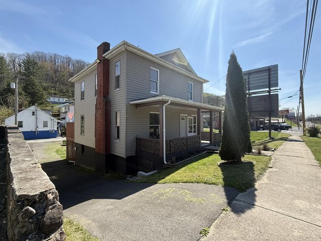 Image for Renovated 3 Bedroom in Bluefield