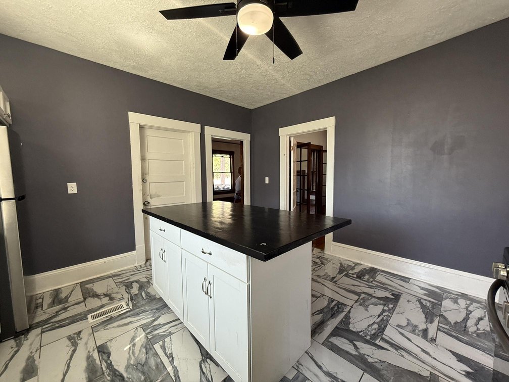Image for Renovated 3 Bedroom in Bluefield