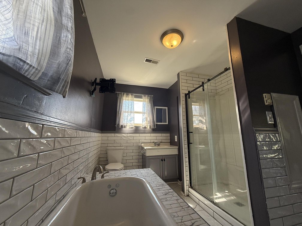 Image for Renovated 3 Bedroom in Bluefield