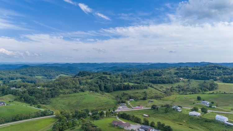 Image for 3,455 sqft Brick Home on 97 Acres in Bridgeport Offered in Parcels