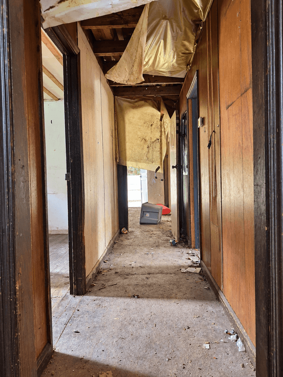 Image for Huntington 3-Bedroom Renovation Property Selling to the Highest Bidder