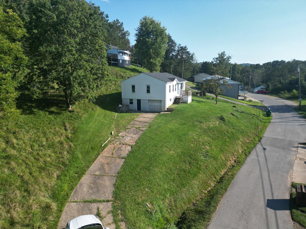Image for 3 Bedroom on Nearly 5 Acres in Cross Lanes