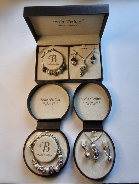 Bella Perlina Jewelry Lot
