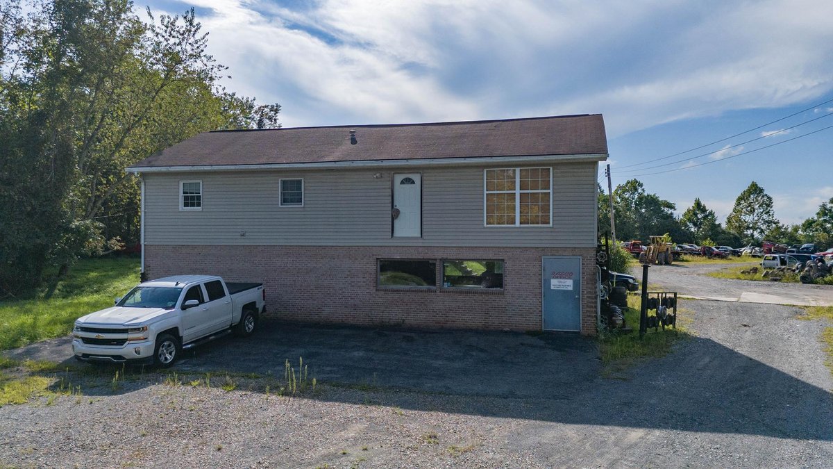 Image for 10+ Acre Commercial Property with Salvage License in Bridgeport