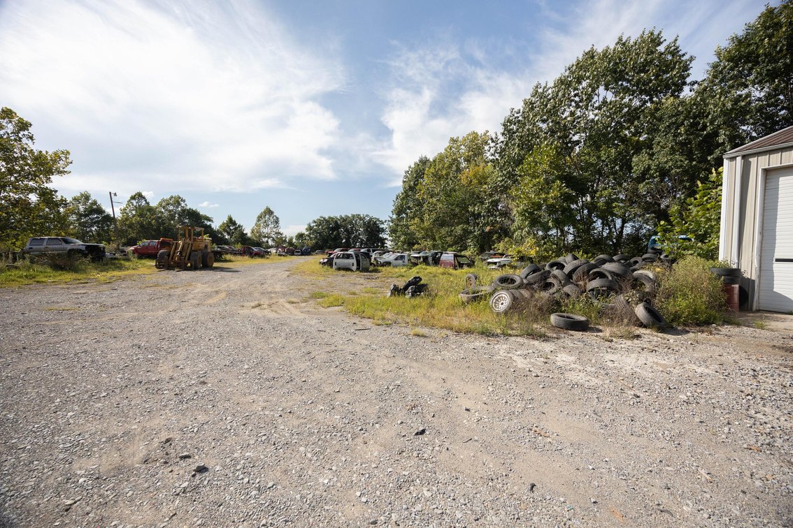 Image for 10+ Acre Commercial Property with Salvage License in Bridgeport