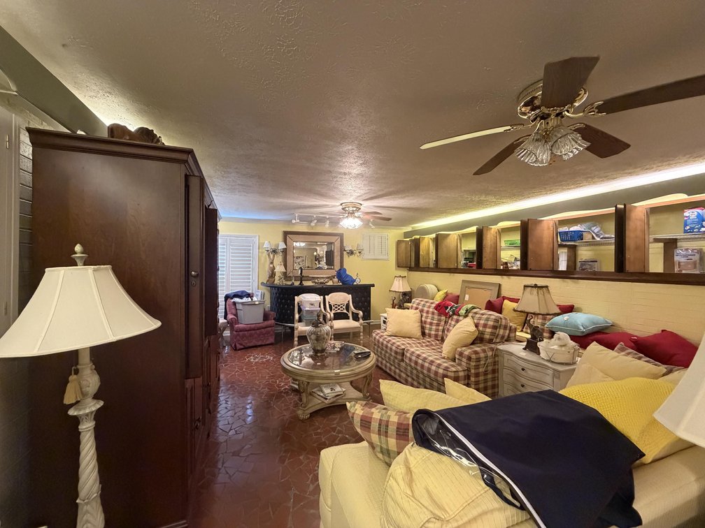 Image for 15-Unit Mixed-Use Investment Property Near Bluefield