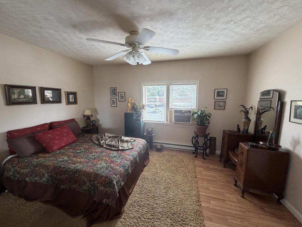 Image for 15-Unit Mixed-Use Investment Property Near Bluefield
