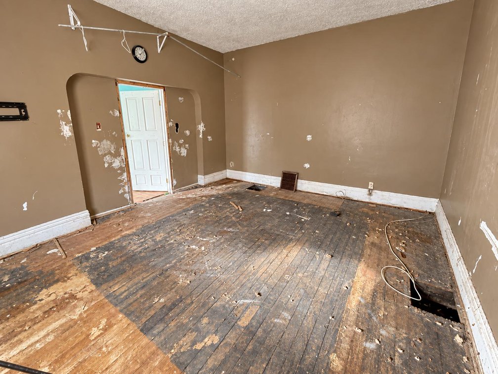 Image for SOLD - PORTSMOUTH RENOVATION PROJECT – 3 BEDROOM, 2 BATH HOME