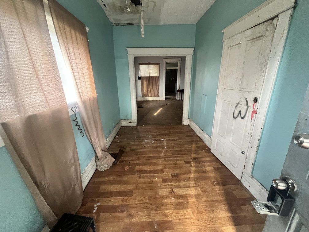 Image for SOLD - PORTSMOUTH RENOVATION PROJECT – 3 BEDROOM, 2 BATH HOME