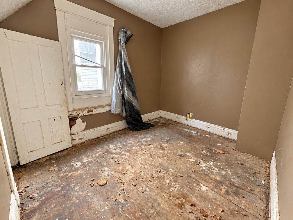 Image for SOLD - PORTSMOUTH RENOVATION PROJECT – 3 BEDROOM, 2 BATH HOME