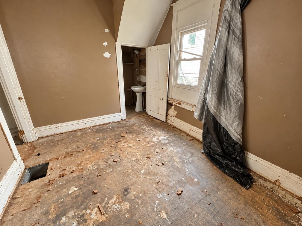 Image for SOLD - PORTSMOUTH RENOVATION PROJECT – 3 BEDROOM, 2 BATH HOME