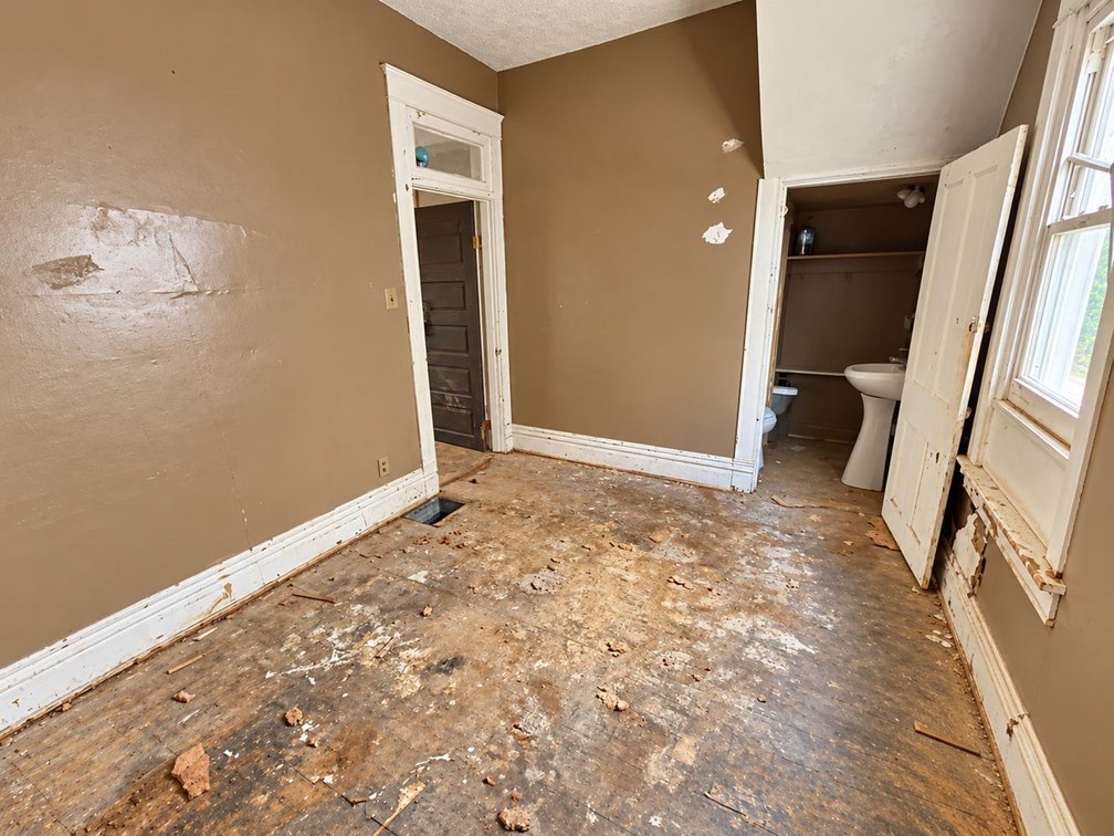 Image for SOLD - PORTSMOUTH RENOVATION PROJECT – 3 BEDROOM, 2 BATH HOME
