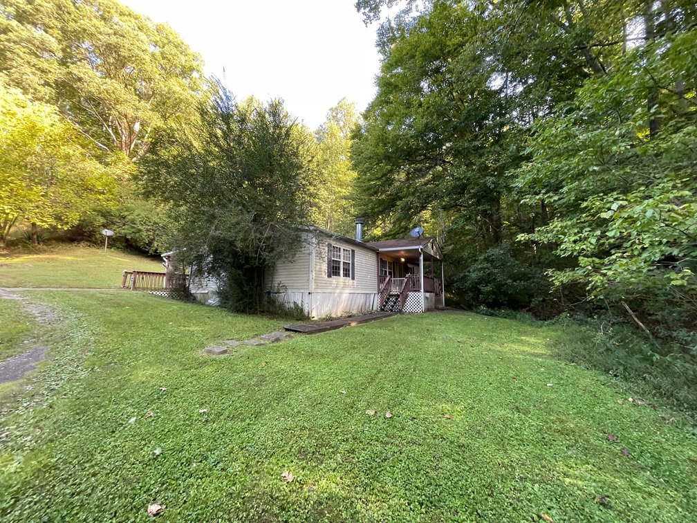 Image for 3 Bedroom Manufactured Home on 1 Acre in Lincoln County