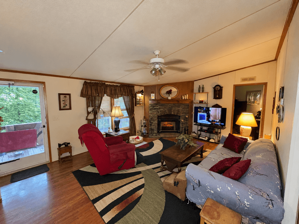 Image for 3 Bedroom Manufactured Home on 1 Acre in Lincoln County
