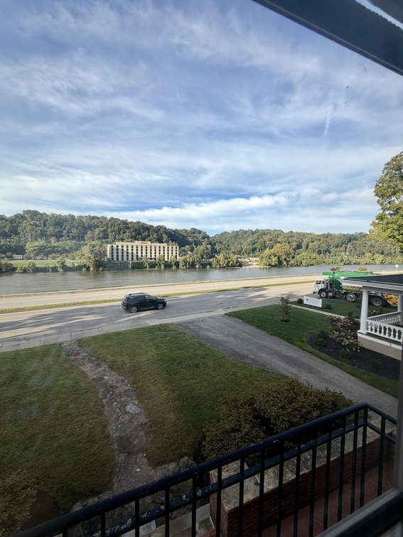 Image for Premier Landmark in the Capitol District on Kanawha Blvd