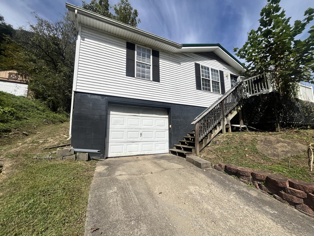 Image for 3-Bedroom Home with Garage in Charleston