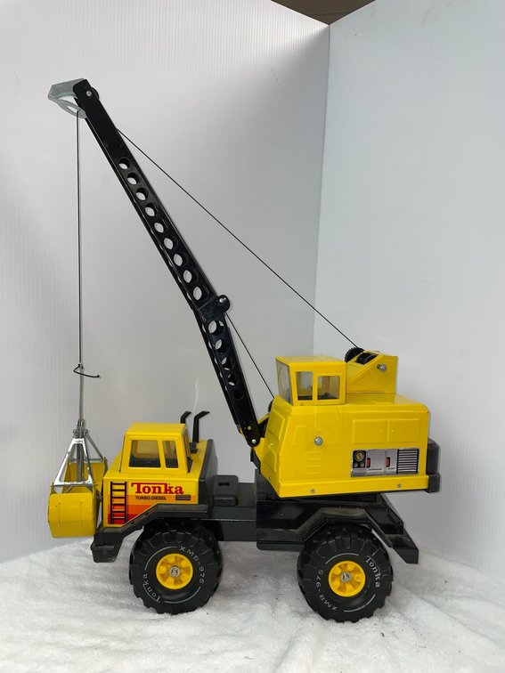 Tonka crane truck-excellent condition