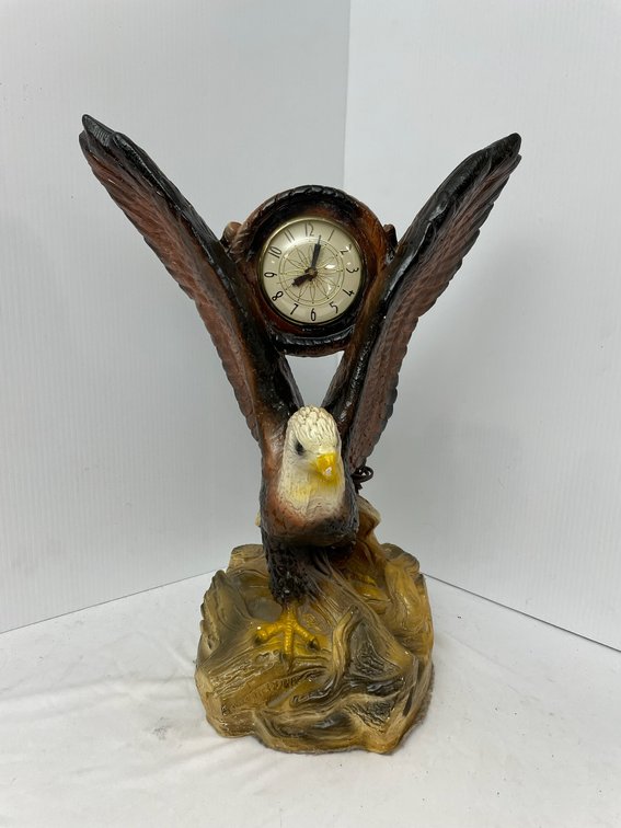 Electrified American Eagle clock