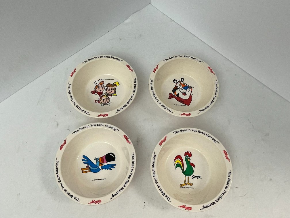 Collectibel cereal bowls from Kellogg's-Tony The Tiger, Snap, Crackle and Pop, Corny the Rooster, Toucan Sam