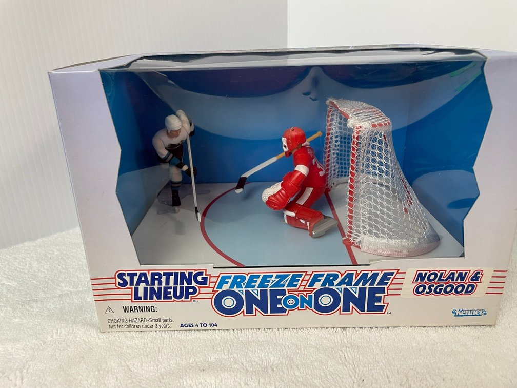 Starting Lineup Freeze Frame One on One-Nolan, Osgood