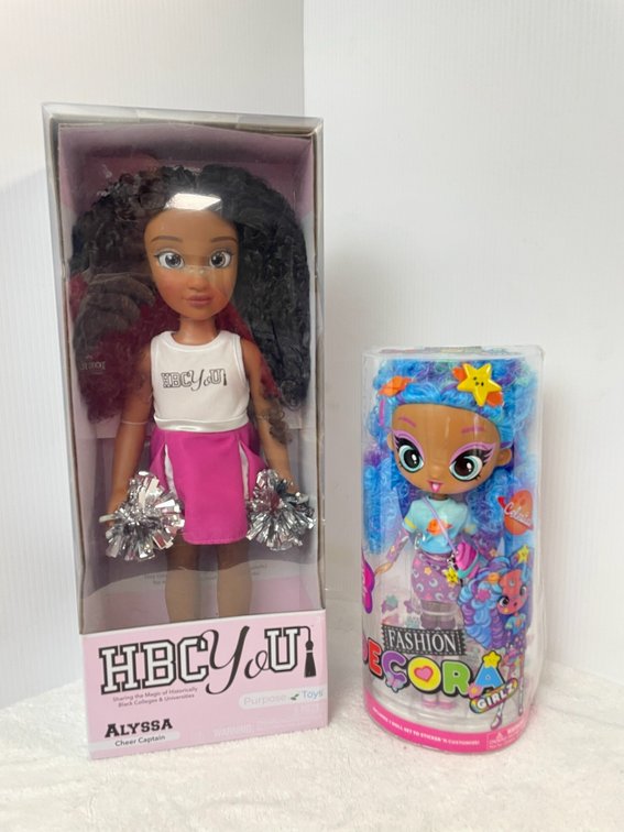 HBCYoU Alyssa Cheer Captain Doll & Fashion Decora Girlz Celestia Doll