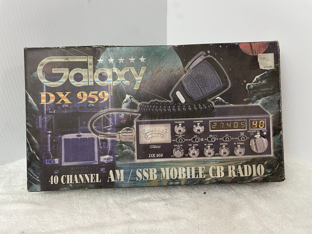 Galaxy DX 959 40 channel AM/SSB mobile CB radio in box
