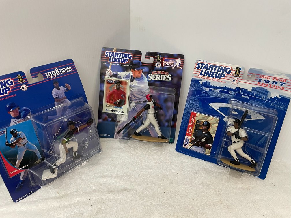Starting Lineup Baseball Figures \uFFFd Frank Thomas, Ken Griffey Jr. & Frank Thomas