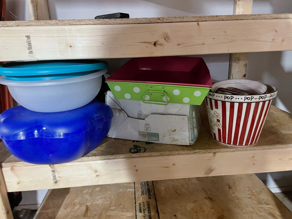 Storage containers, Home Essentials covered cake display, 2 trays