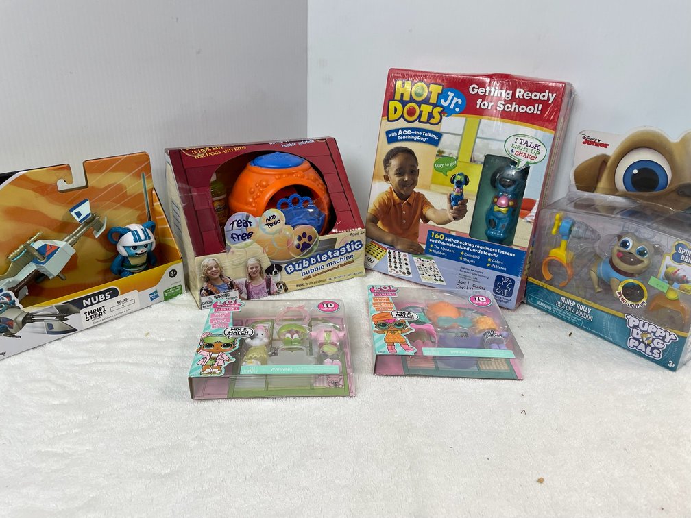 Star Wars Nubs-the only Jedi, LOL surprise mix-n-max accessories, Bubbletastic bubble machine, Puppy Dog Pals, Hot Dots Jr.-Getting Ready For School