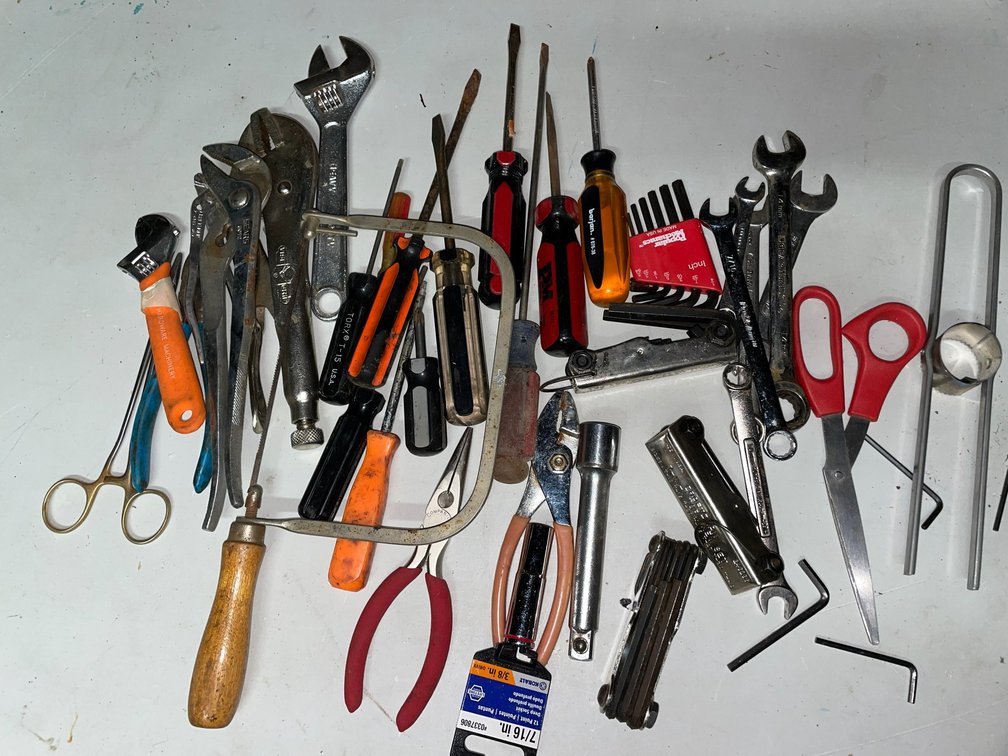 Mixed lot of pliers, screwdrivers, wrenches