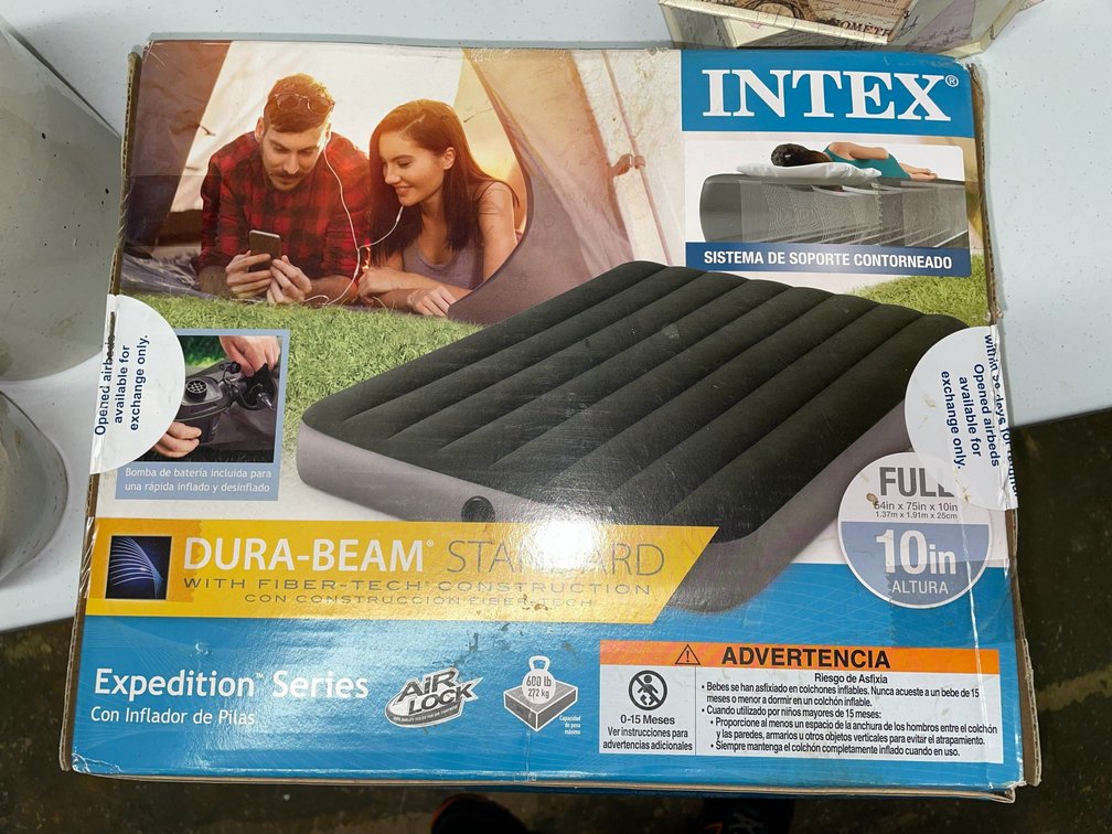 10" Intex full size blow up mattress