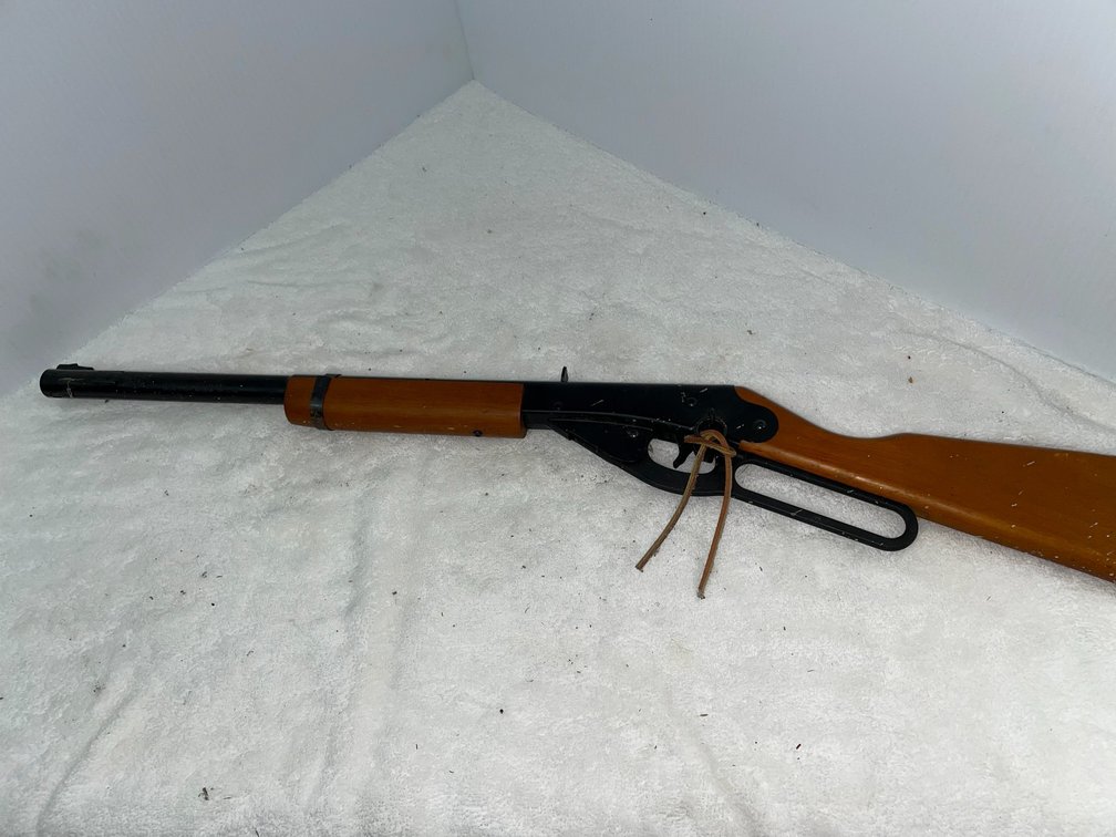 Daisy BB gun