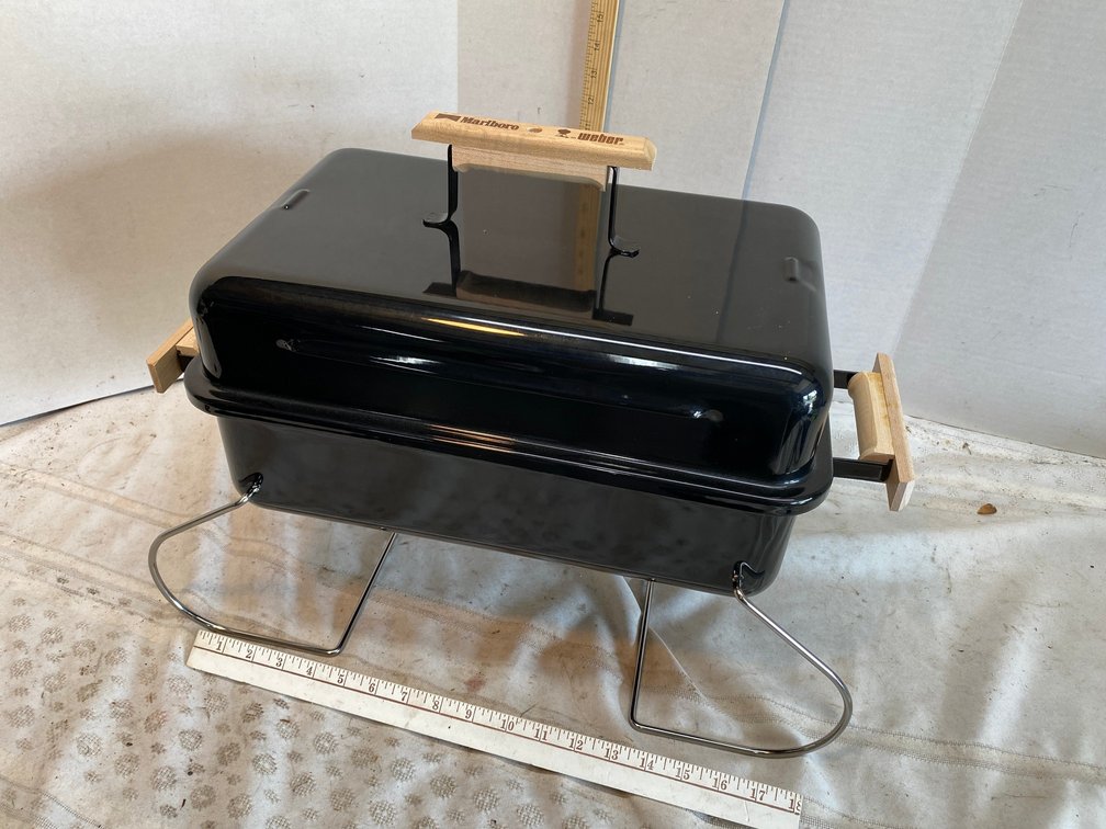 Camping Stove Propane Marlborough Weber Edition is Missing the Wire Grate inside