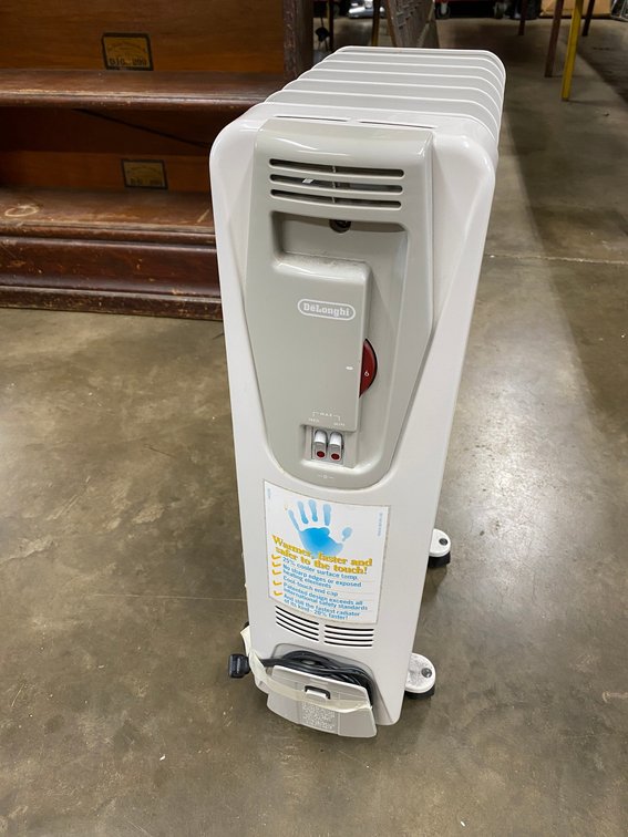 Delonghi Electric Rolling Heater