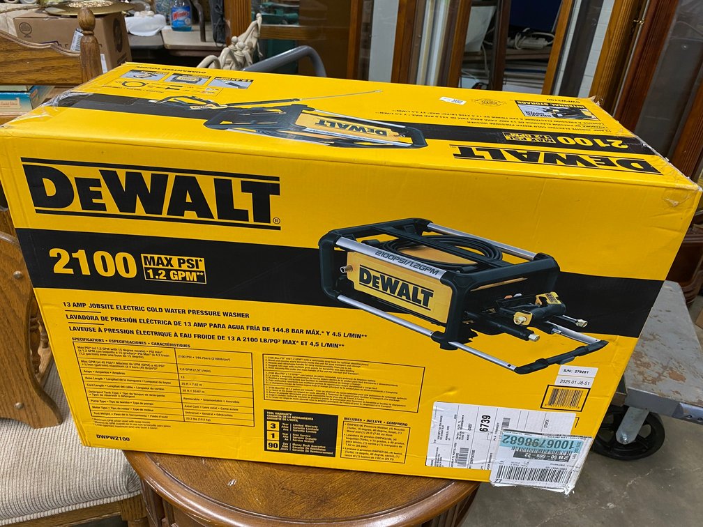 Dewalt 2100 psi electric pressure washer.
