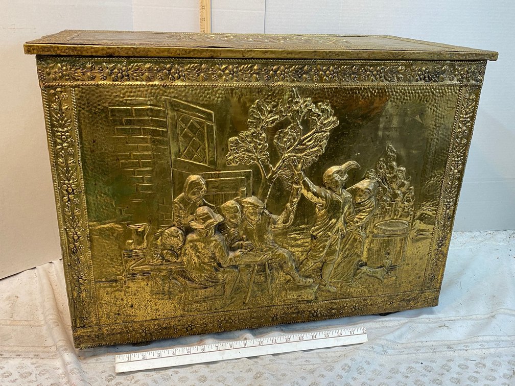 Vintage Ornate Embossed Brass Tinder Box