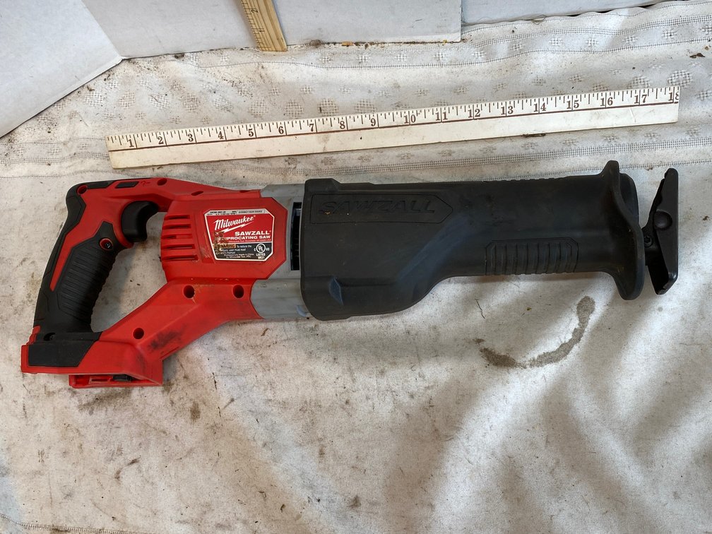 Milwaukee Sawzall Recipcating Saw 18 Volt
