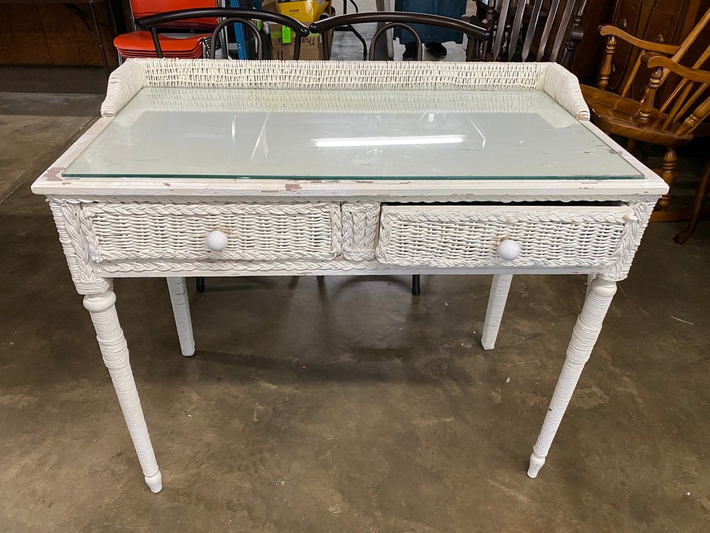 Wicker desk with 2 Drawers, Glass top Protector
