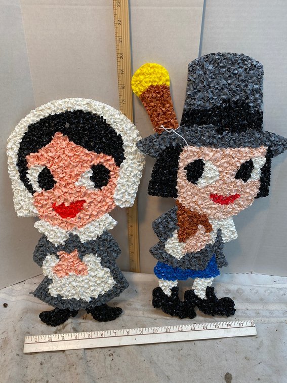 Popcorn Art, Pilgrims that are 18 Inches Tall