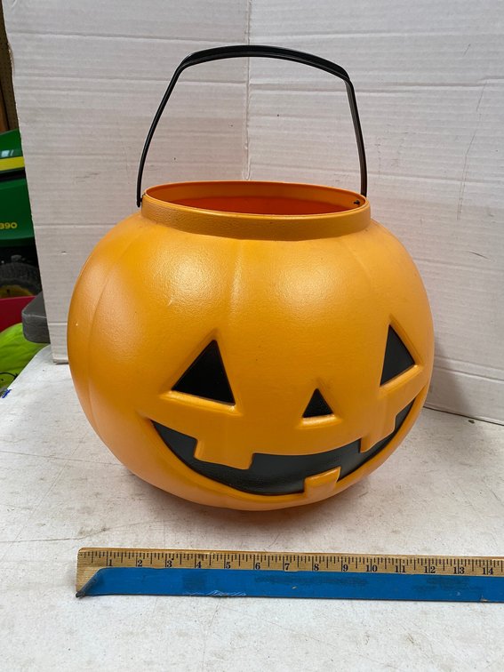 General Foam Plastic Pumpkin Basket