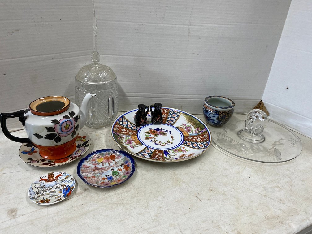 Asian Style dishes, Teapot Marked hand painted made in Japan NO Lid