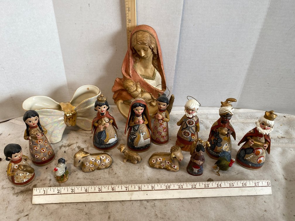 Religious Decorator Items