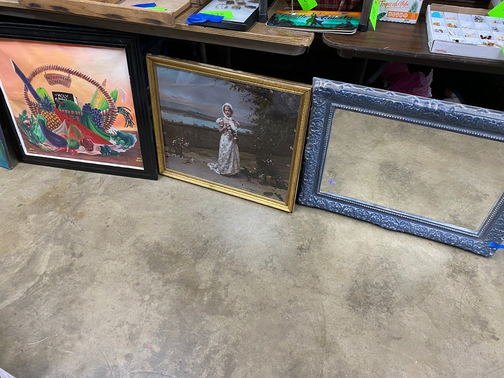 1-Mirror, 3- Framed Prints, 1-Canvas Print