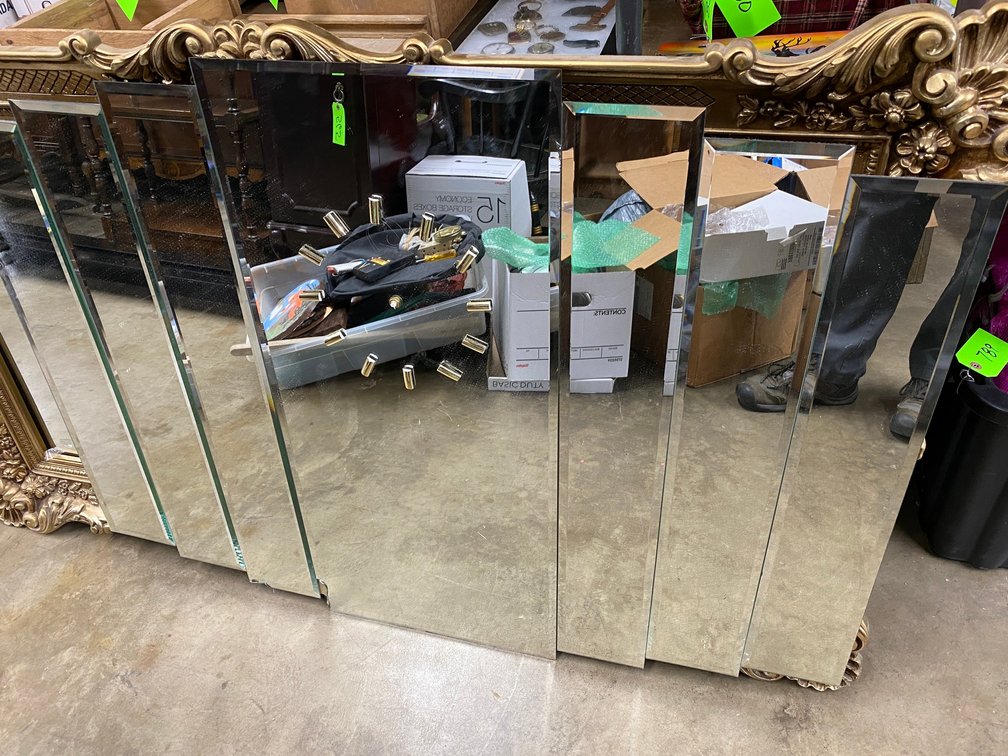 Mirror with Clock- Clock has NO hands
