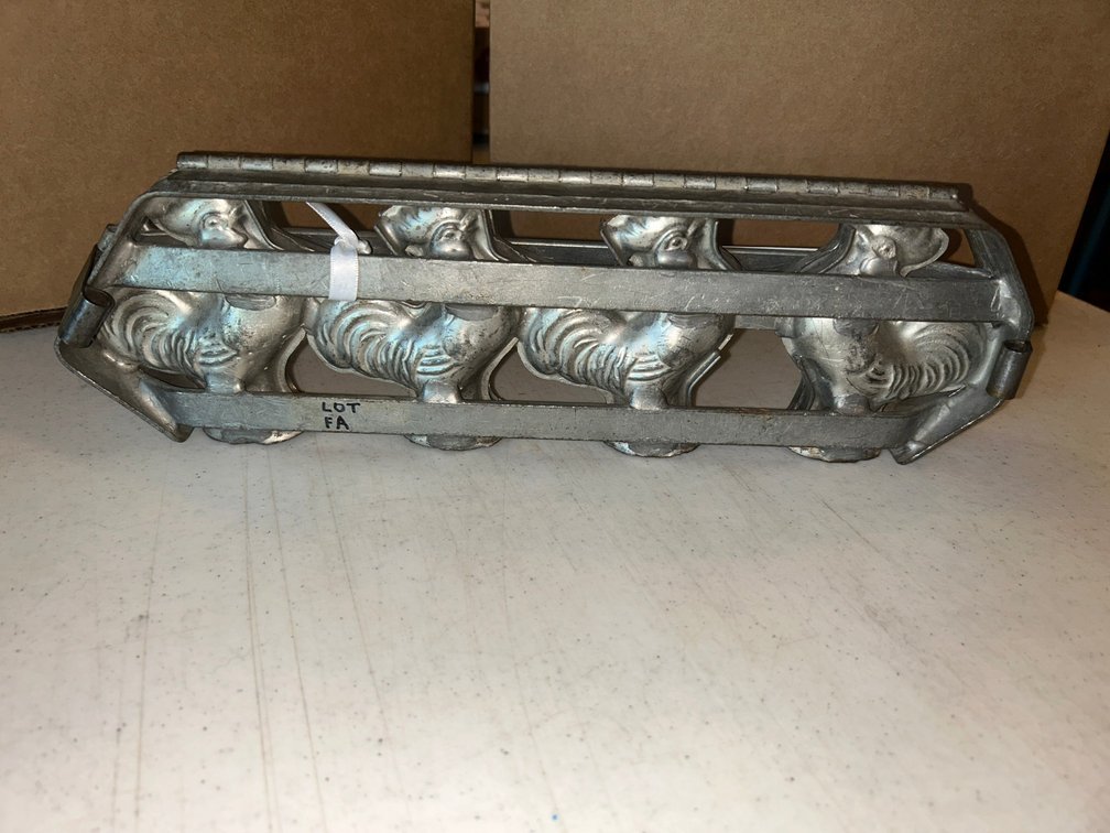 Rooster candy or chocolate mold